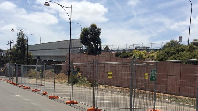 The area fenced off for a new shared footpath on Elder Smith Drive.