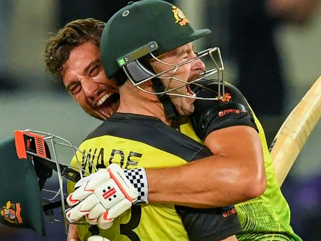 Wade heroics rocket Australia into T20 final