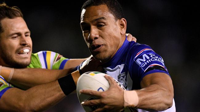 Will Hopoate was in a destructive mood. (AAP Image/Dan Himbrechts)