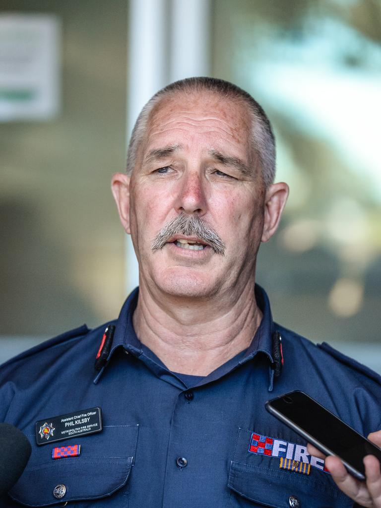 Assistant MFS chief fire officer of Phil Kilsby speaks with the media on Thursday. AAP Image/Roy Vandervegt