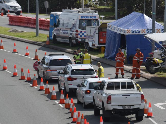 GOLD COAST, AUSTRALIA - NewsWire Photos AUGUST 8, 2020: Very light traffic at the Queensland border with NSW at Stuart  Street at Coolangatta after the border closed the NSW. Picture: NCA NewsWire / Steve Holland