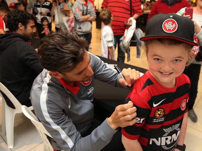 Bruno Pinatares and Baylee Broad. Wanderers players will be at Penrith Westfield meeting fans. Picture: Carmela Roche