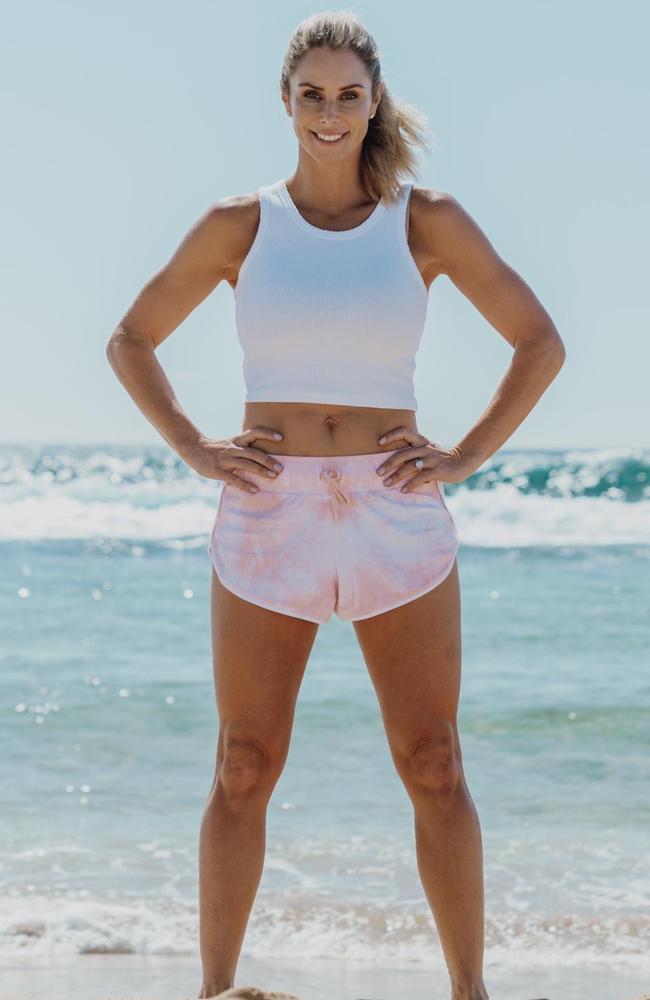 Sas Australia Candice Warners Incredible Body Transformation Photo