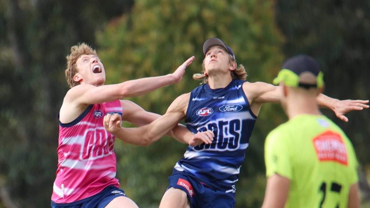 Rhys Stanley (right) appears set to get the nod to lead Geelong’s ruck division over Toby Conway (left) in round 1. Picture: Geelong Cats