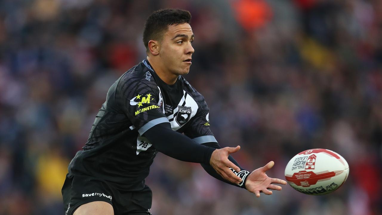 LIVERPOOL, ENGLAND - NOVEMBER 04: Kodi Nikorima of New Zealand feeds a pass during the 2nd International Series match between England and New Zealand at Anfield on November 4, 2018 in Liverpool, England. (Photo by Michael Steele/Getty Images)