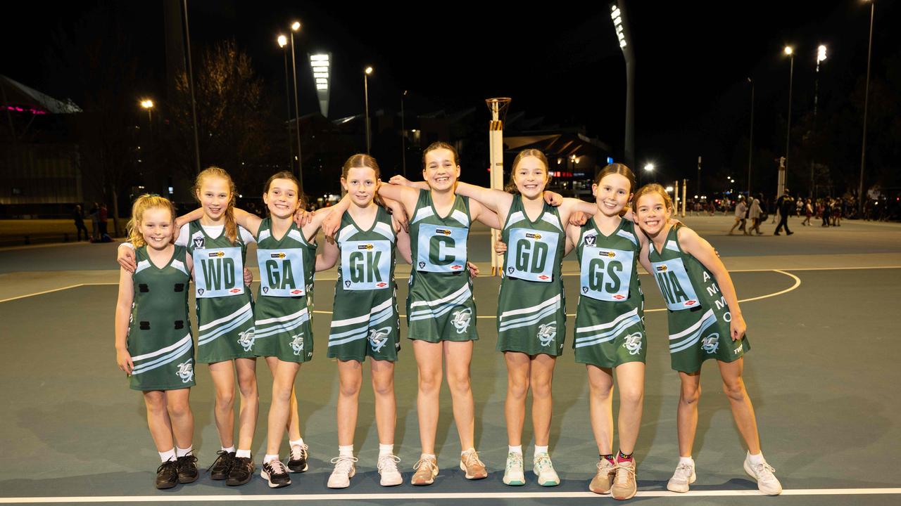 Geelong Amateurs Emeralds under-11 netball team.