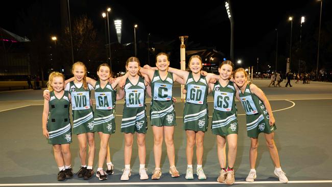 Geelong Amateurs Emeralds under-11 netball team.