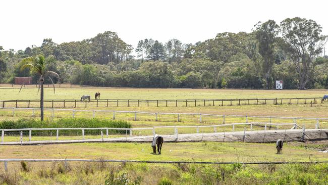 The location of the proposed Coomera Connector road at the end of River Hills Road.AAP Image/Richard Walker)