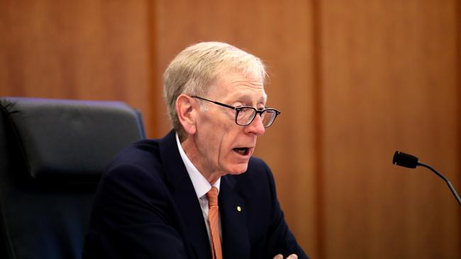 03/08/2018 POOL PICS  Royal Commission into misconduct in the Banking, Superannuation and Financial Services Industry  Commissioner Kenneth Hayne, Counsel Assisting Eloise Dias and Counsel Assisting Michael Hodge. Picture : David Geraghty / The Australian.. Picture : David Geraghty / The Australian.