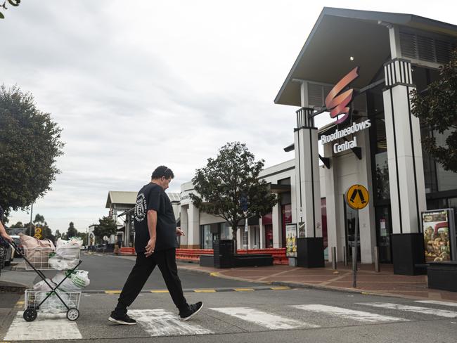 MELBOURNE, AUSTRALIA - NCA NewsWire Photos October 23, 2020:   People are seen shopping at Broadmeadows Central in Broadmeadows, Melbourne, Victoria. Picture: NCA NewsWire / Daniel Pockett