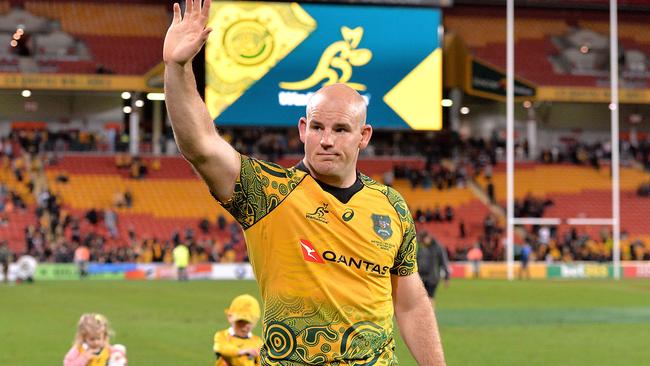 Stephen Moore farewells the crowd. Picture: Getty Images