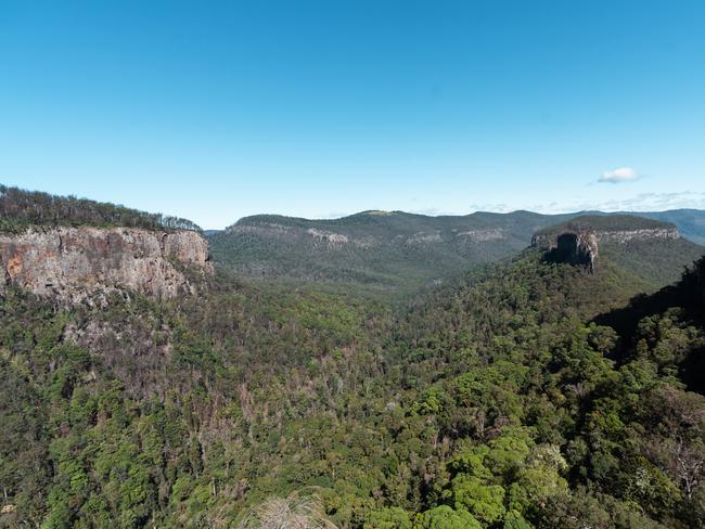 Walkers found after getting lost while on mountain hike