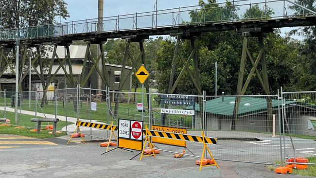 Gympie Regional Council CEO Robert Jennings said in a statement the walkway had been deemed unsafe by independent assessors.