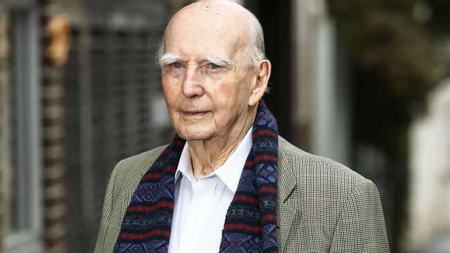 Former federal politician Bob Ellicott has died at age 95. Picture: John Appleyard