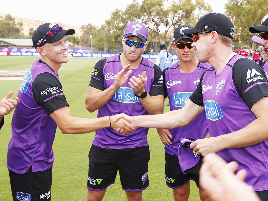 Hobart Hurricanes on X: Nathan Ellis will remain a Hurricane until at  least 2023! 💜 Great to have Nath announce his commitment to the 'Canes  just before he flies off to the