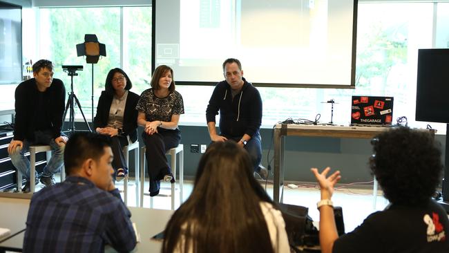 Senior Microsoft staff discuss the Android launcher with journalists in Seattle. Photo: Microsoft