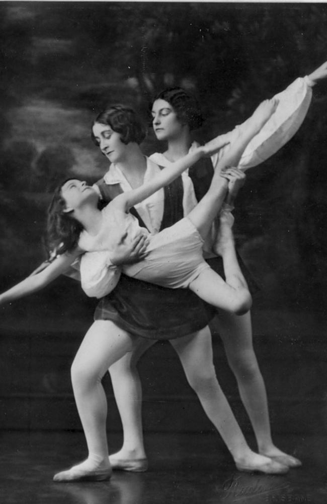 Phyllis Danaher (centre) supports Valma Hunter in a dance with Marjorie Hollinshed in the 1930s.