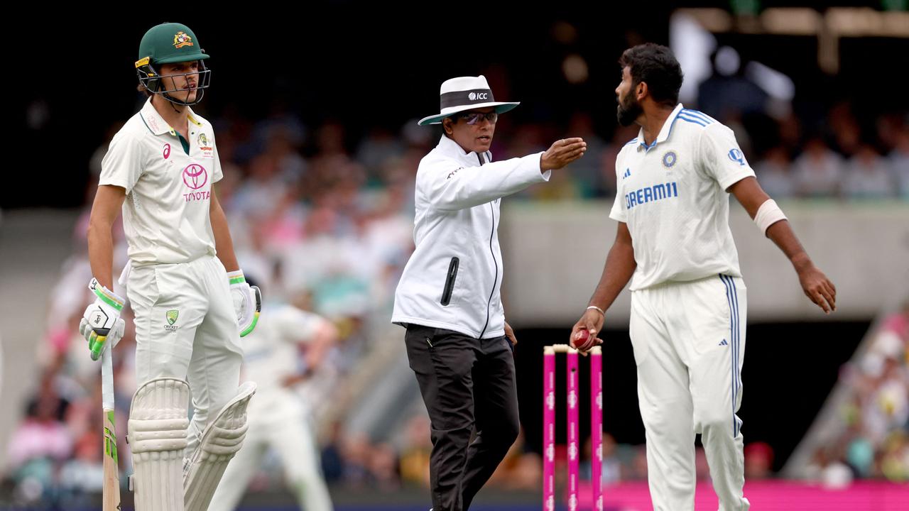 Jasprit Bumrah and Sam Konstas had to be separated. Photo by DAVID GRAY / AFP.