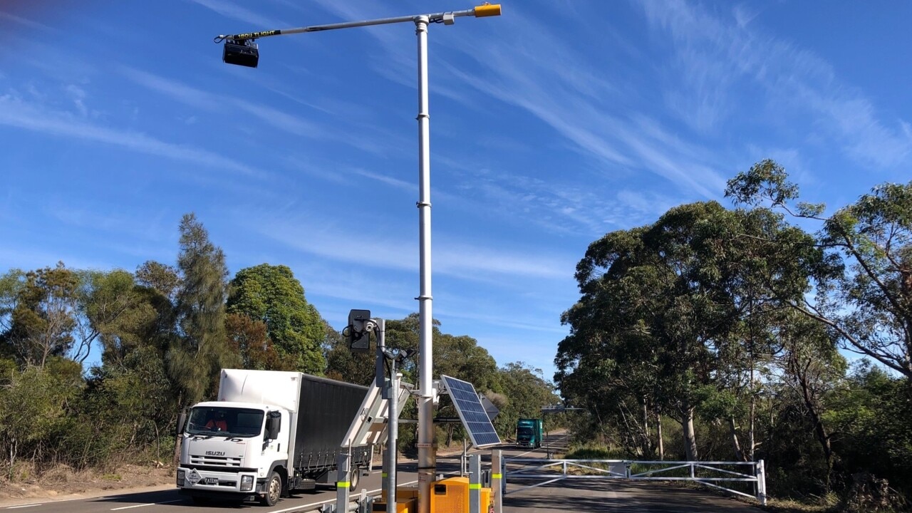 Queensland rolls out mobile phone and seatbelt detector cameras around the state (2021)