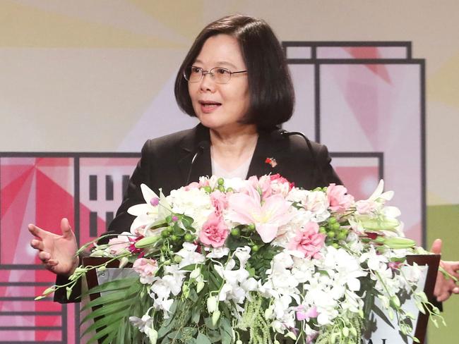 This photograph by Taiwan agency CNA Photo taken on August 12, 2018 shows Taiwan President Tsai Ing-wen speaking during her visit to Los Angeles, California during a stopover en route to allies Paraguay and Belize. - Tsai Ing-wen on August 13 pledged to promote regional stability in the first public talk given by a Taiwanese leader while transitting in the United States since 2003 in a move bound to rile China. (Photo by CNA PHOTO / CNA PHOTO / AFP) / - Taiwan OUT - China OUT - Hong Kong OUT - Macau OUT / -----EDITORS NOTE --- RESTRICTED TO EDITORIAL USE - MANDATORY CREDIT "AFP PHOTO / CNA PHOTO" - NO MARKETING - NO ADVERTISING CAMPAIGNS - DISTRIBUTED AS A SERVICE TO CLIENTS