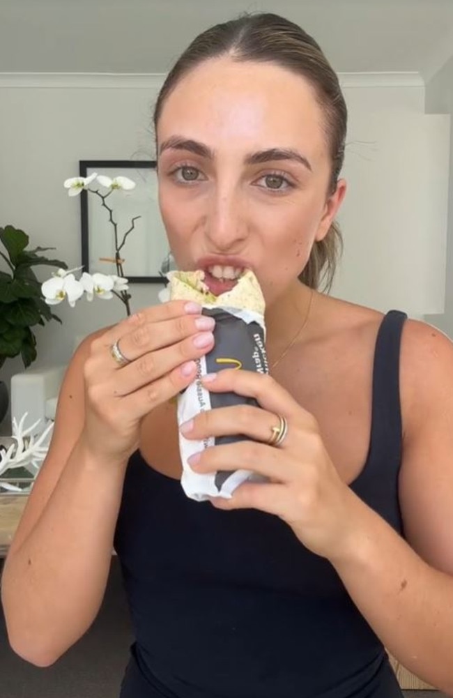 Fitness fans loved the aioli wrap as it contained 450 and was ‘high in protein’. Picture: TikTok/nectoriouspapi