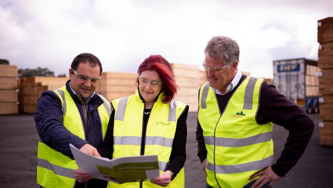 Barker MP Tony Pasin, Green Triangle Forest Industries Hub chairwoman Linda Sewell and deputy chairman Ian McDonnell looking over plans to grow the Green Triangle forestry industry by an extra 200 million trees.