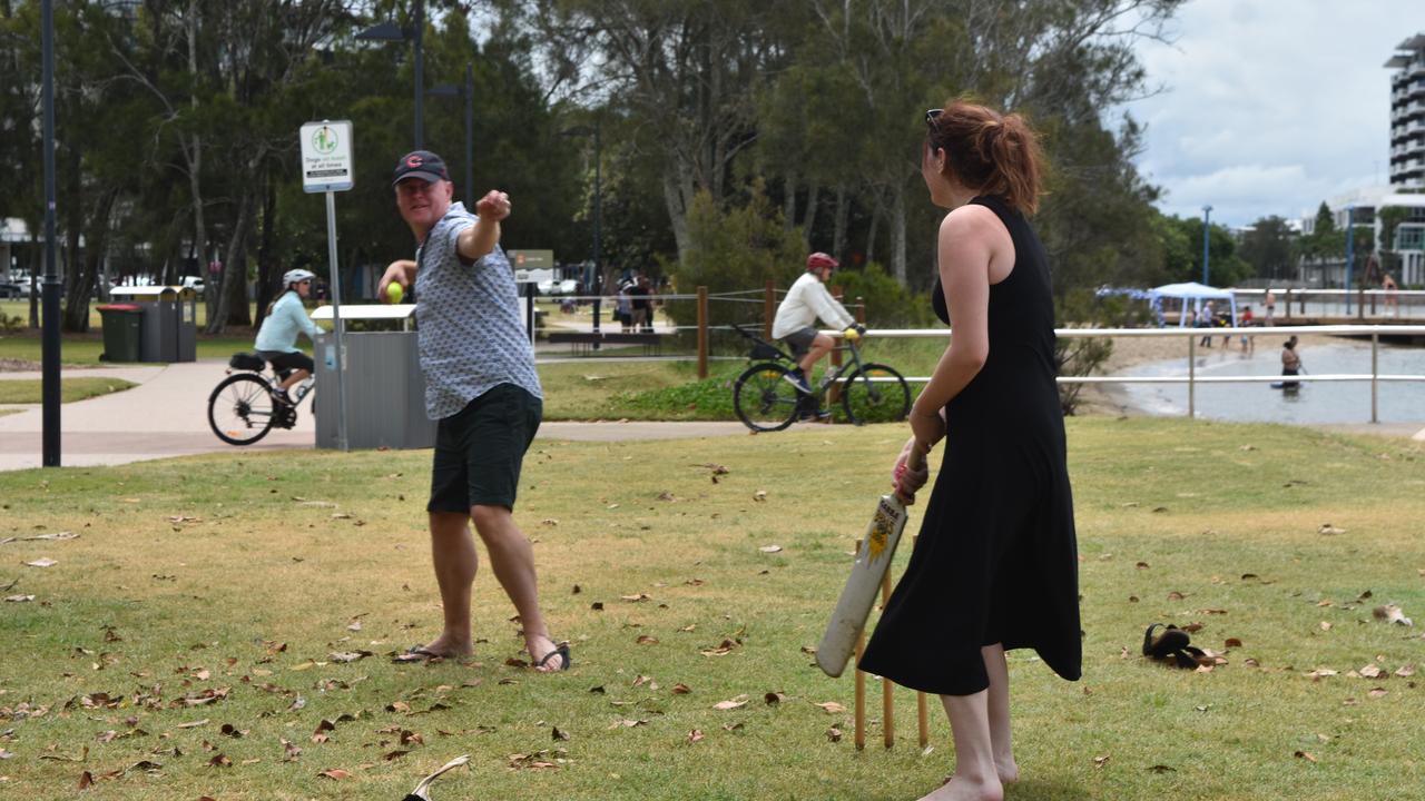 Kaitlyn Mann, Andrew Gregory and Neil McManus playing cricket in Maroochydore for Boxing Day. Picture: Sam Turner