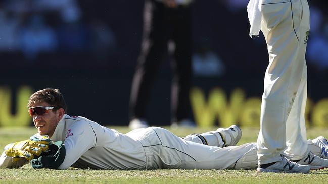 Tim Paine reacts after dropping Hanuma Vihari on the final day in Sydney.