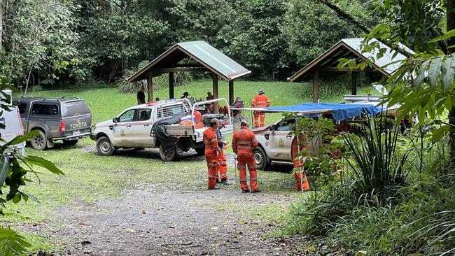 Far North SES crews at the South Johnstone River campground preparing to extract the body of a deceased kayaker. Picture: Alison Paterson