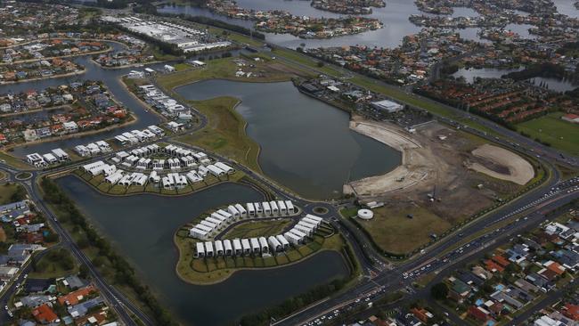 Sunland Bermuda St site of The Lakes