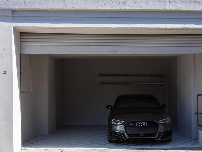 One-car garage sold for $500,000