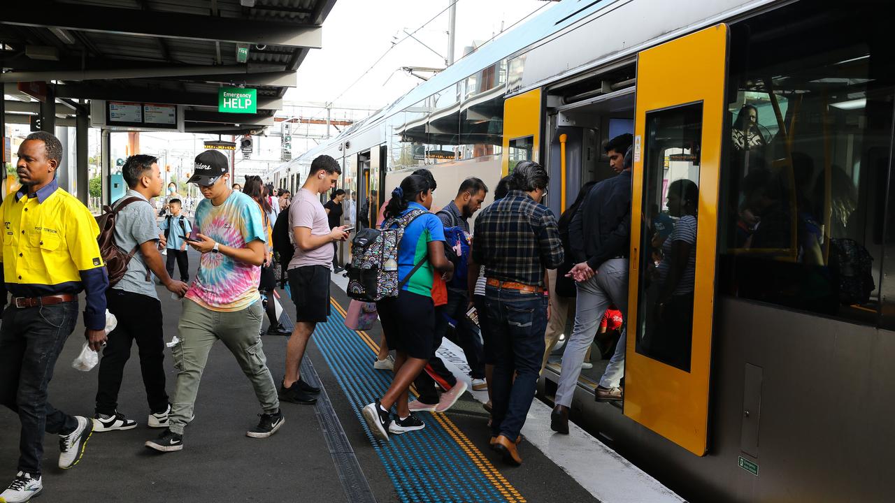 Train Hell After Network Brought To Standstill Sydney: Train Chaos ...