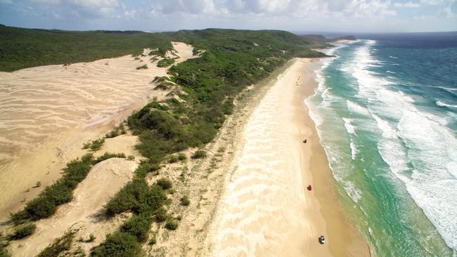 75 Mile Beach. Picture: Kingfisher Bay Resort