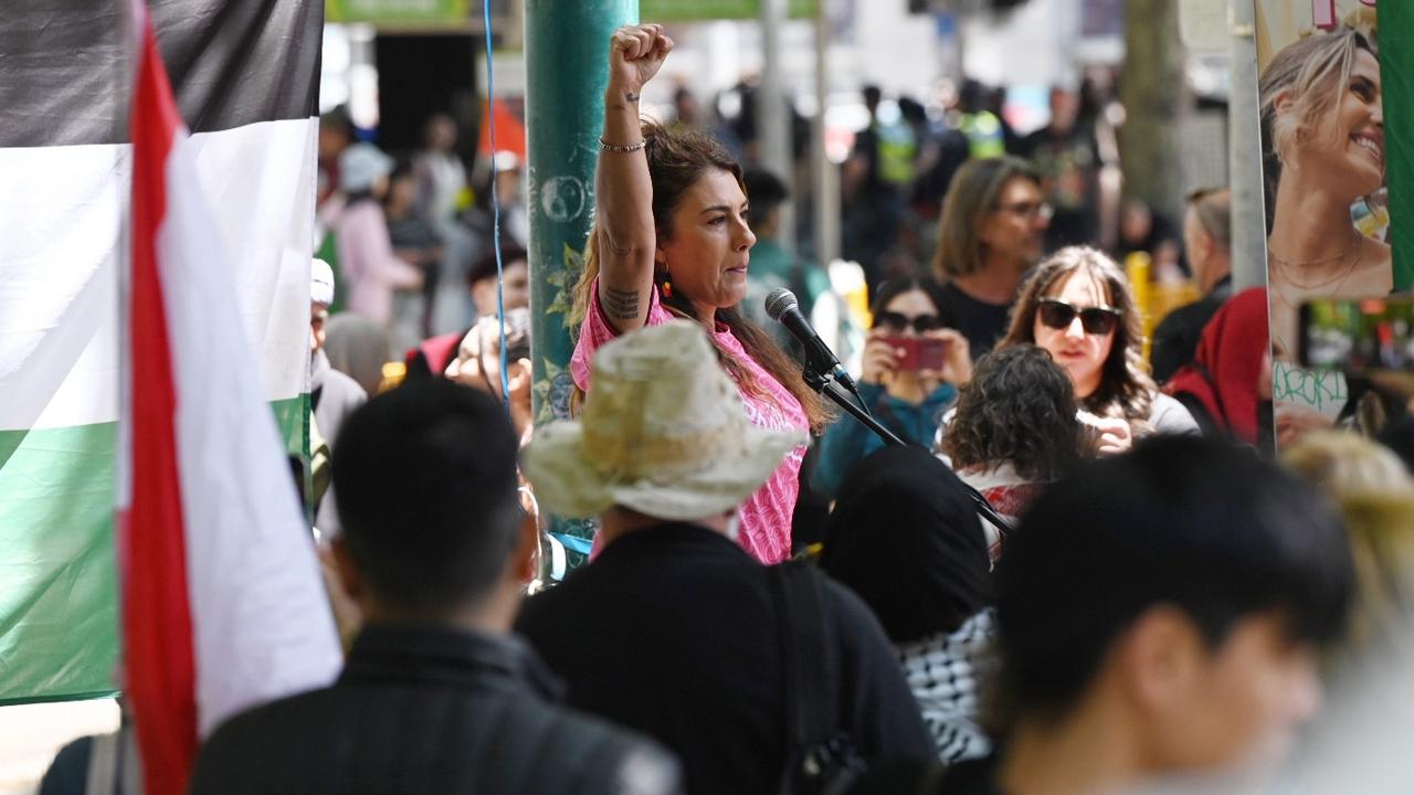 Senator Lidia Thorpe addressed the crowd. Picture: NewsWire / Tony Gough.