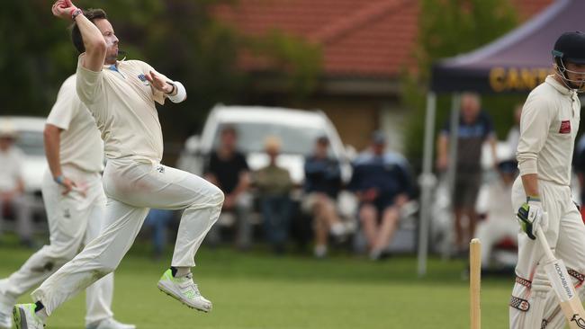 Steve Duckworth sends one down for Canterbury on Saturday. Picture: Stuart Milligan