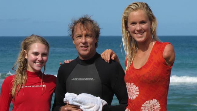 Anna Sophia Robb who played the part of Bethany in the movie Soul Surfer, coach Russell Lewis and Bethany Hamilton.