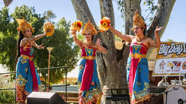 The Alice Springs Indonesian Association’s performance at the 2024 Big Day Out in Harmony. Picture: Lisa Hatz