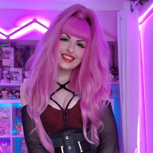 Mkitty. Picture: Instagram/mkittyxoxo