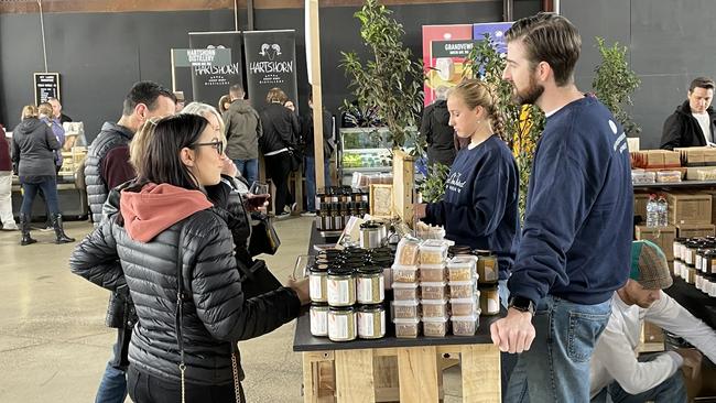 People finding out about all the best cheeses Melbourne has to offer.