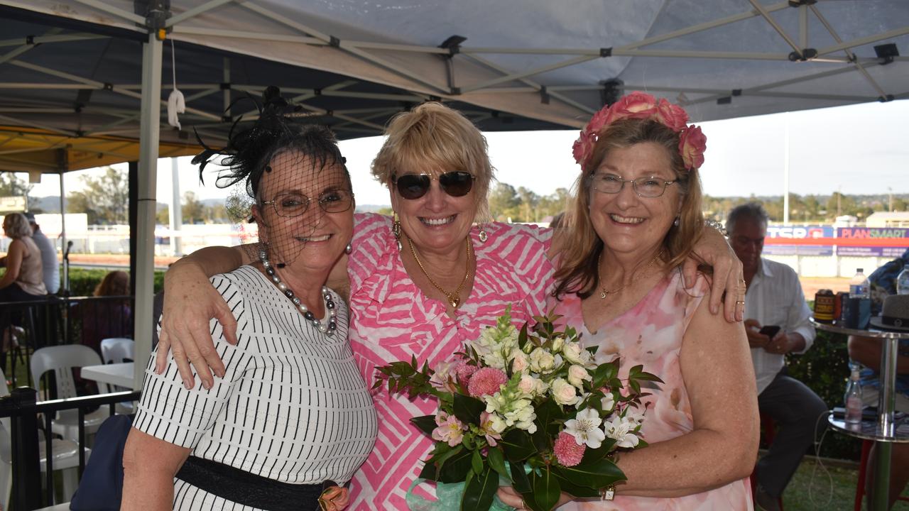 (Left to right) Bronwyn Hale, Bev Haire and Carolyn Isdale at at the Brown Macaulay &amp; Warren Gympie Cup Day, 2021.