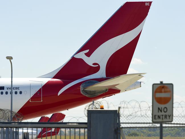 Qantas pilot exposes airline’s new low