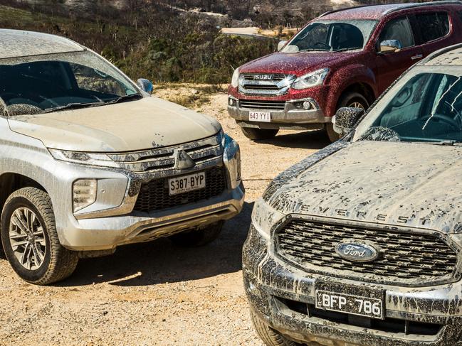 Photo of the three-way comparison test between the Ford Everest, Mitsubishi Pajero Sport and Isuzu MU-X. Photo by Thomas Wielecki.