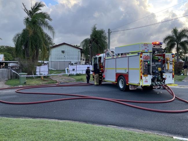 Multiple inured in structure fire in Sarina near Mackay. Photo: Fergus Gregg