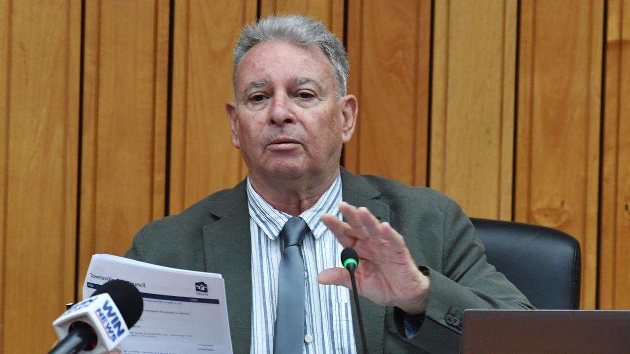 Acting Mayor Paul Jacob chairs a Townsville City Council meeting. Picture: Evan Morgan