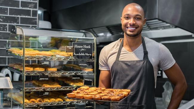 Here’s your chance to help choose the best bakery in the Territory