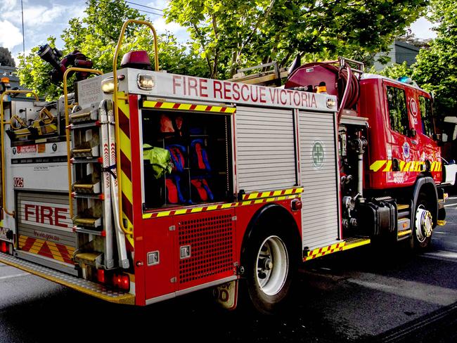 MELBOURNE, AUSTRALIA - NewsWire Photos November 7 2020: Fire crews and police attend a block of flats after a fire in George Street Fitzroy where people have been evacuated.Picture: NCA NewsWire / David Geraghty