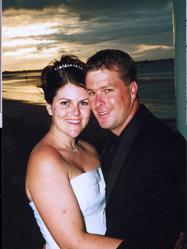 Darren McKinnon and Leanne Gillespie were married in Hervey Bay on July 6, 2003.