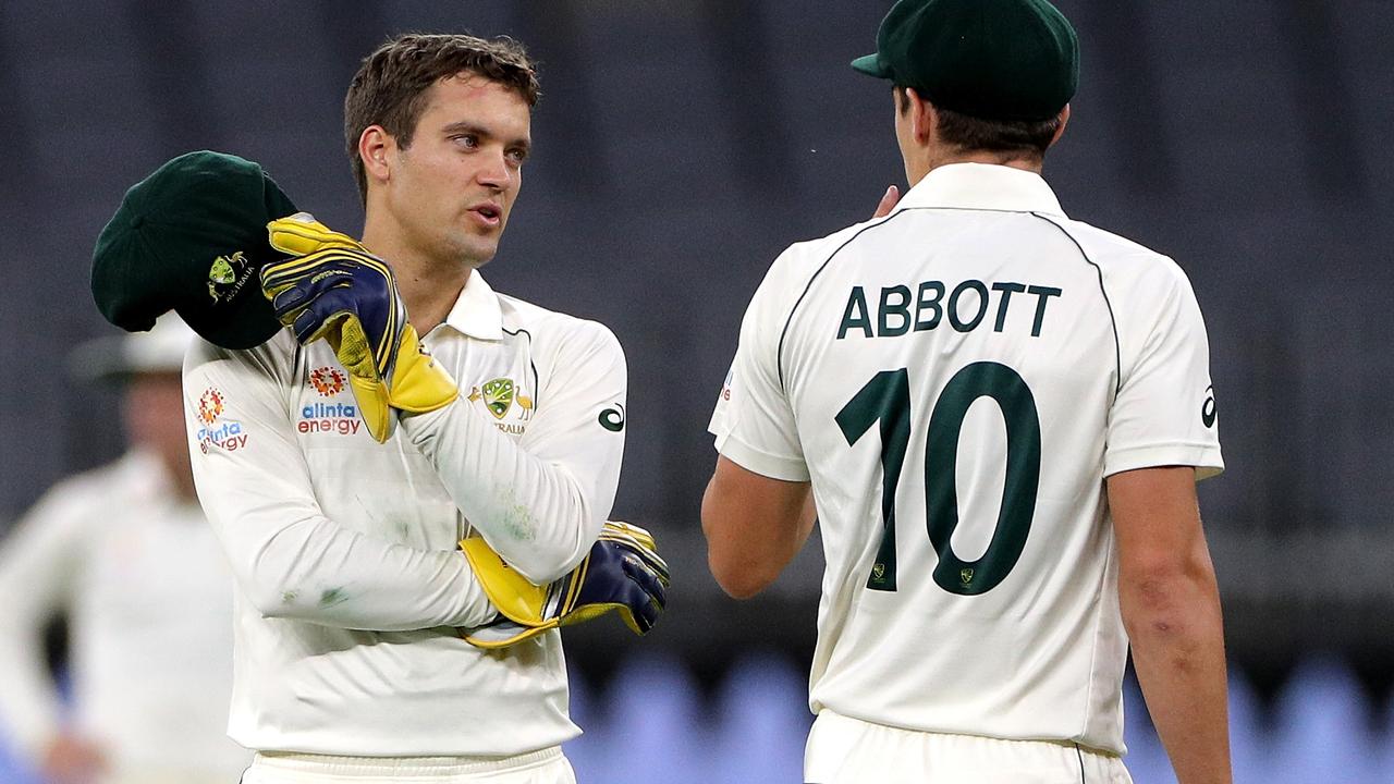 Alex Carey of Australia talks with Sean Abbott during the Men's Tour match between Australia A Men and Pakistan Men at Perth Stadium in Perth, Monday, November 11, 2019. (AAP Image/Richard Wainwright) NO ARCHIVING, EDITORIAL USE ONLY, IMAGES TO BE USED FOR NEWS REPORTING PURPOSES ONLY, NO COMMERCIAL USE WHATSOEVER, NO USE IN BOOKS WITHOUT PRIOR WRITTEN CONSENT FROM AAP