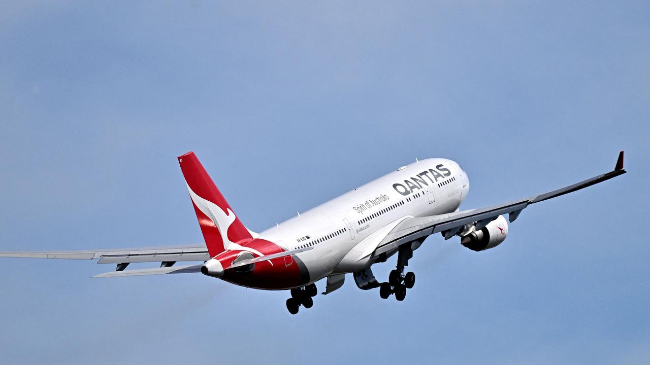 Qantas drops major 72-hour sale with more than one million seats discounted to over 60 destinations around Australia.