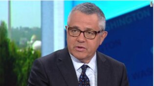 CNN and New Yorker legal analyst Jeffrey Toobin. Source: CNN